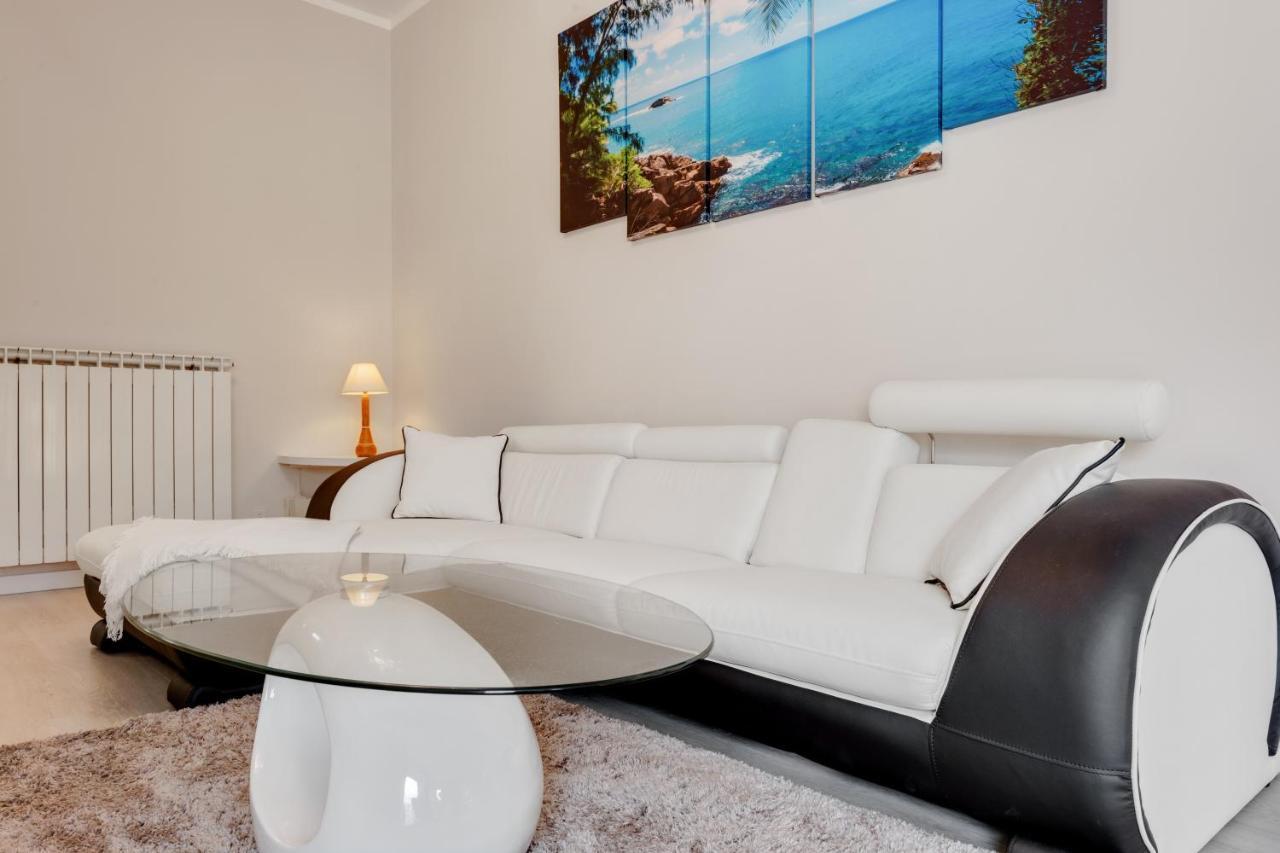 Luni Mare Bright Terrace Flat With Parking Apartment Marinella di Sarzana Bagian luar foto